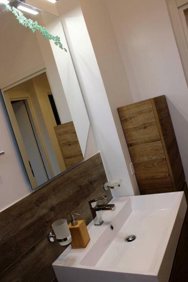 Light & Colours Apartment โบโลญญา ภายนอก รูปภาพ